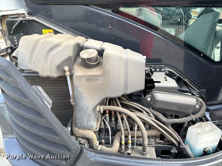 image for item DY8005 2021 Bobcat E35i mini excavator