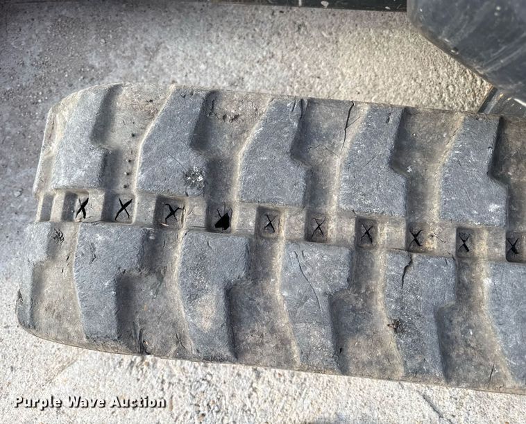 image for item DY8005 2021 Bobcat E35i mini excavator