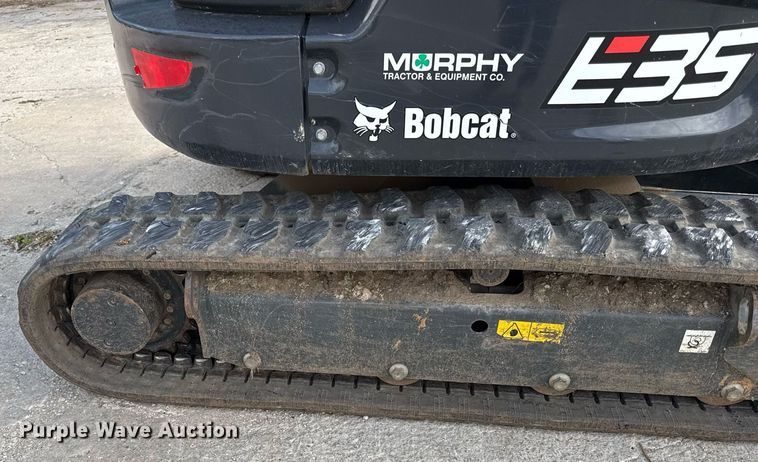 image for item DY8005 2021 Bobcat E35i mini excavator