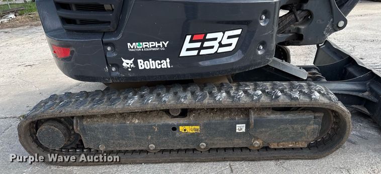 image for item DY8005 2021 Bobcat E35i mini excavator