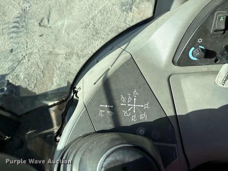 image for item DY8007 2019 Case 580 Super N backhoe