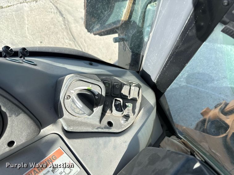 image for item DY8007 2019 Case 580 Super N backhoe