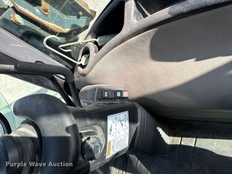 image for item DY8007 2019 Case 580 Super N backhoe