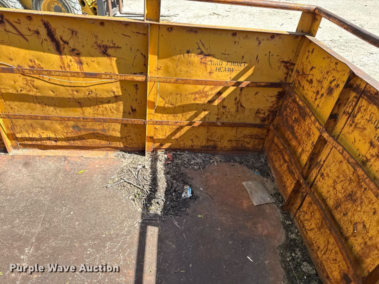 image for item DY8008 Utility trailer