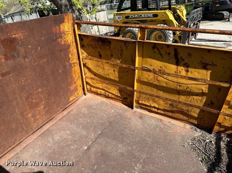 image for item DY8008 Utility trailer