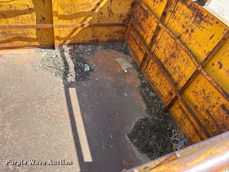 image for item DY8008 Utility trailer