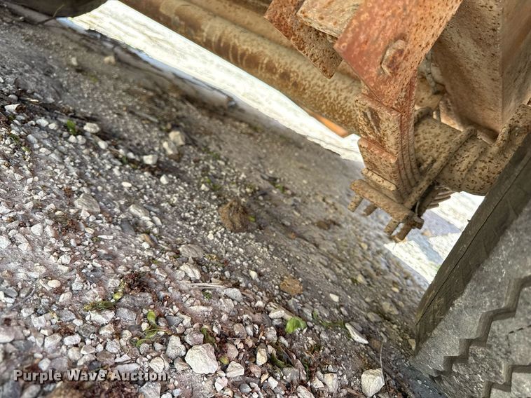 image for item DY8008 Utility trailer