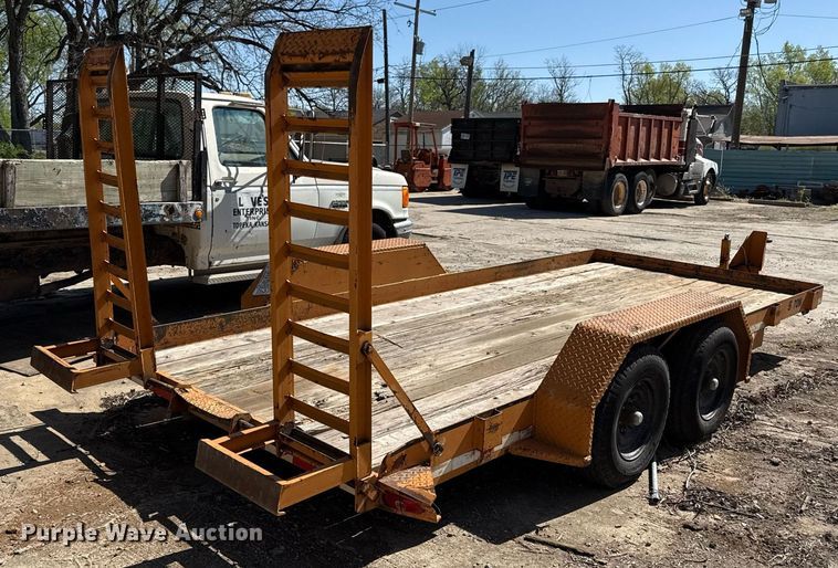 image for item DY8010 2002 Econoline LP016FE equipment trailer