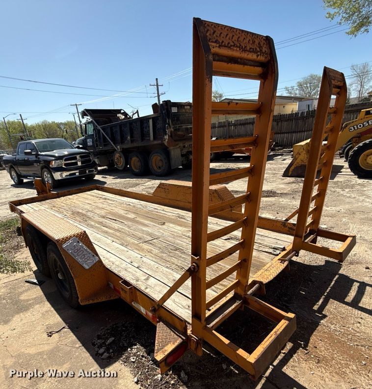 image for item DY8010 2002 Econoline LP016FE equipment trailer