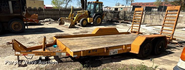 image for item DY8010 2002 Econoline LP016FE equipment trailer