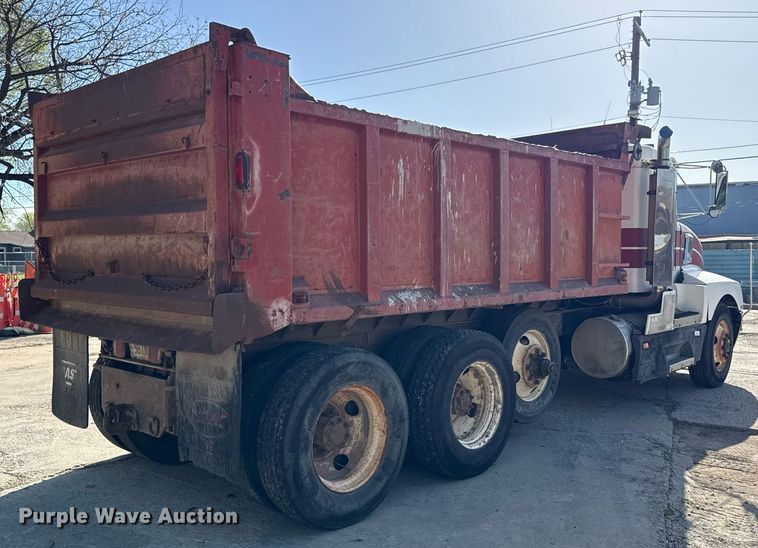 image for item DY8011 1987 Kenworth T600 dump truck