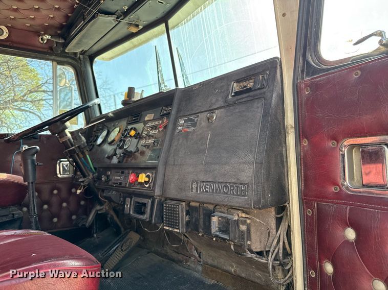 image for item DY8011 1987 Kenworth T600 dump truck