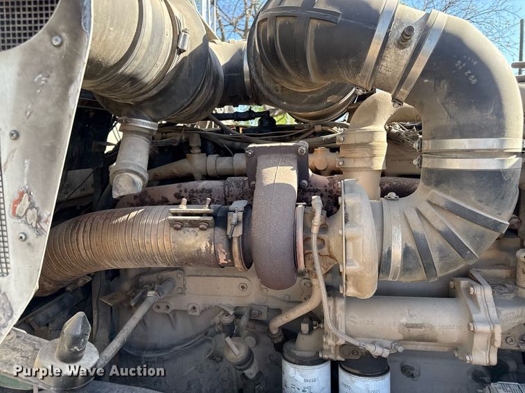 image for item DY8011 1987 Kenworth T600 dump truck