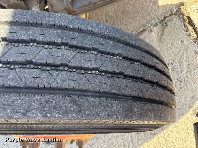 image for item DY8011 1987 Kenworth T600 dump truck