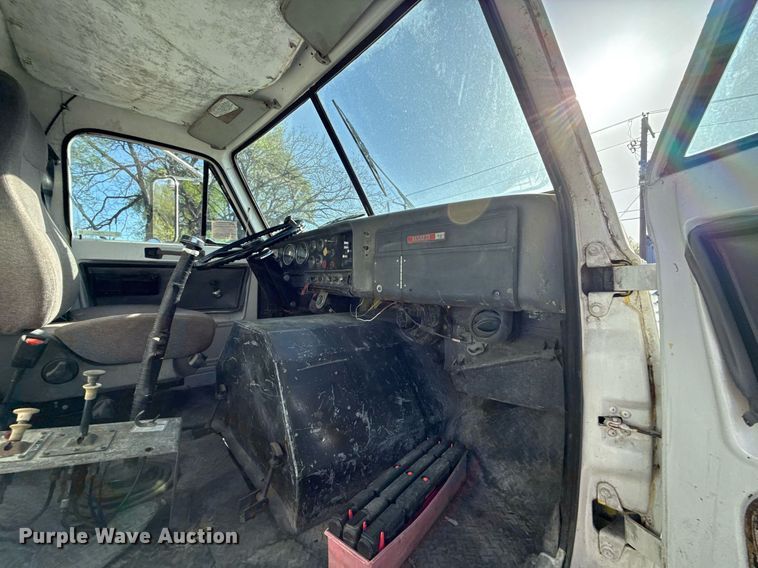 image for item DY8012 1984 GMC Brigadier dump truck