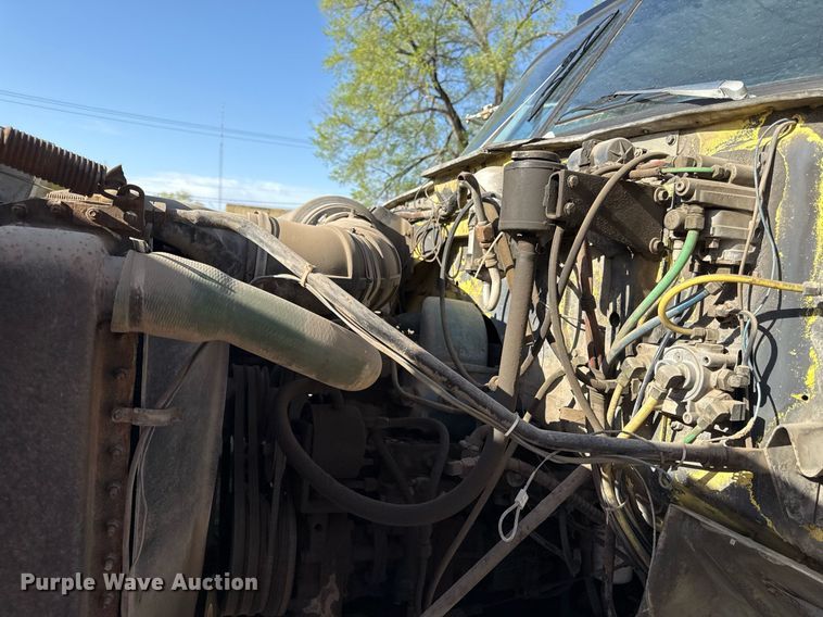 image for item DY8012 1984 GMC Brigadier dump truck