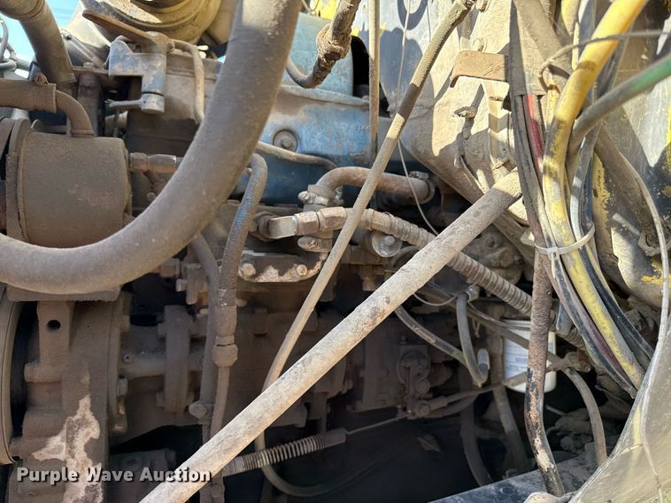 image for item DY8012 1984 GMC Brigadier dump truck