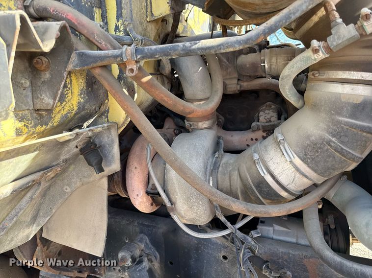 image for item DY8012 1984 GMC Brigadier dump truck