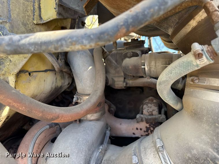 image for item DY8012 1984 GMC Brigadier dump truck