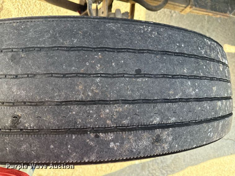 image for item DY8012 1984 GMC Brigadier dump truck