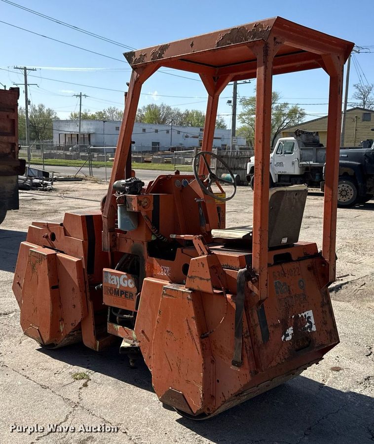 image for item DY8013 RayGo Romper 2-36 double drum vibratory roller