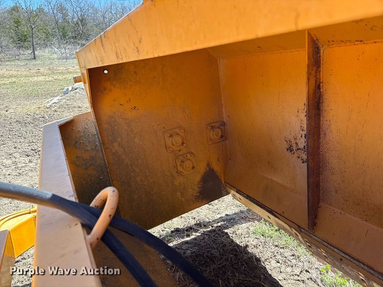 image for item DY8014 Rowse 700 scraper