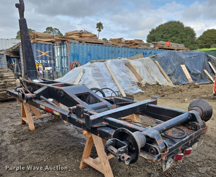 image for item EC0914 Hook lift bed