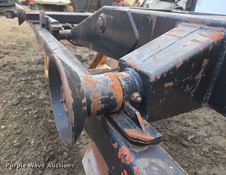 image for item EC0914 Hook lift bed