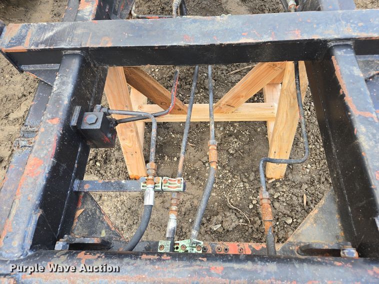 image for item EC0914 Hook lift bed