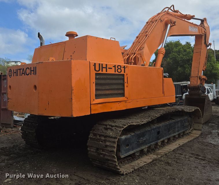 image for item EC0918 Hitachi UH-181 excavator