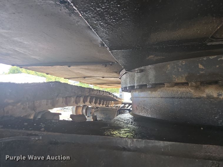 image for item EC0918 Hitachi UH-181 excavator