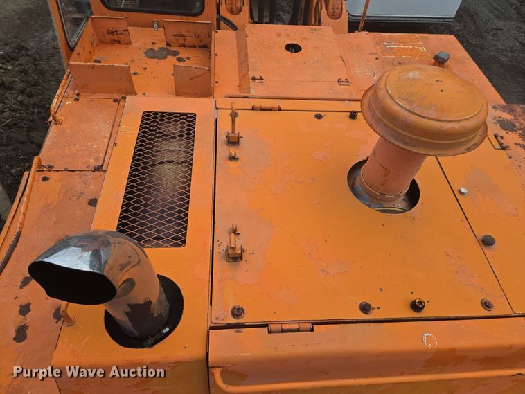 image for item EC0918 Hitachi UH-181 excavator