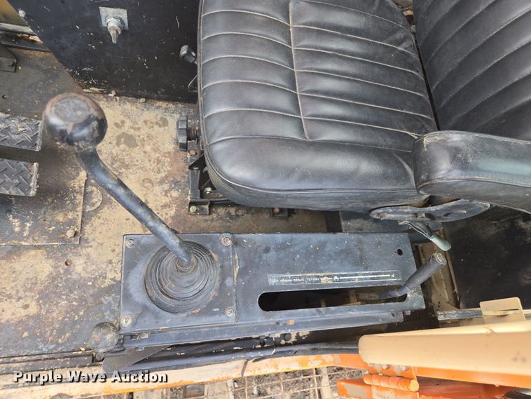 image for item EC0918 Hitachi UH-181 excavator