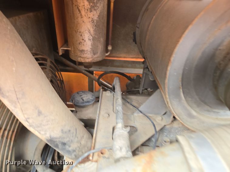 image for item EC0918 Hitachi UH-181 excavator