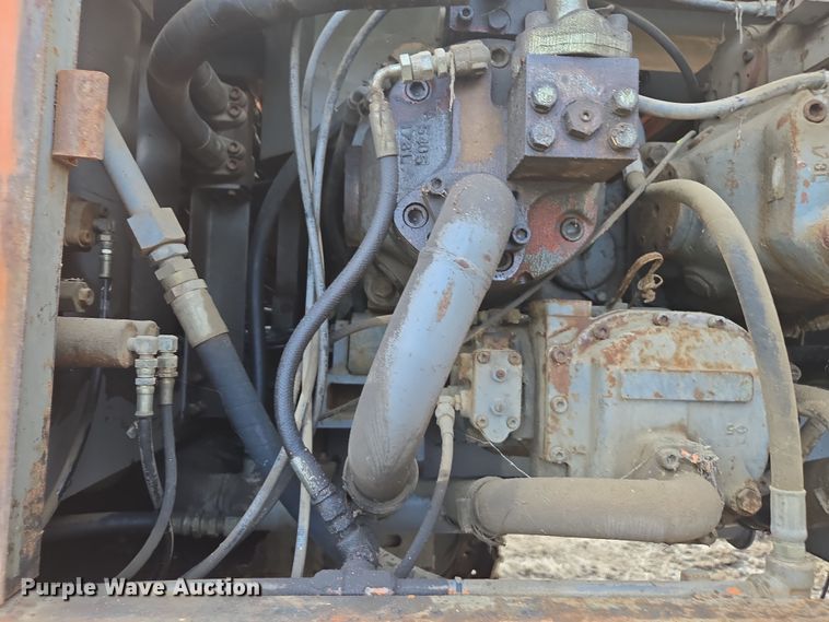 image for item EC0918 Hitachi UH-181 excavator