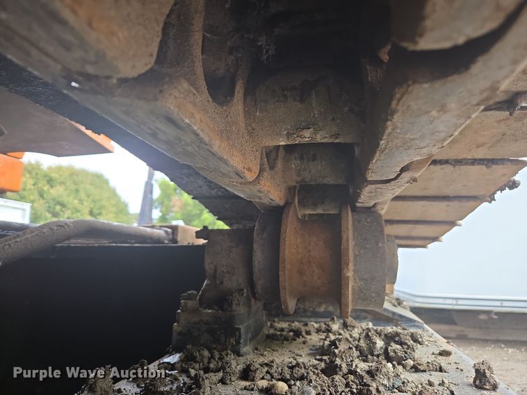 image for item EC0918 Hitachi UH-181 excavator