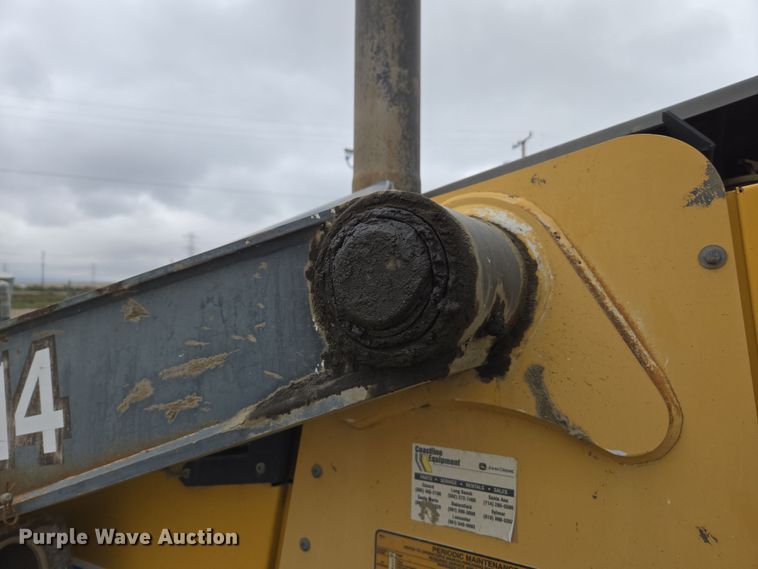 image for item EC0920 2011 John Deere 710J backhoe