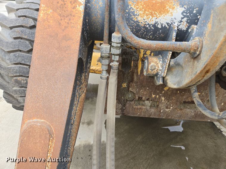 image for item EC0920 2011 John Deere 710J backhoe