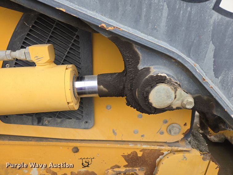 image for item EC0920 2011 John Deere 710J backhoe