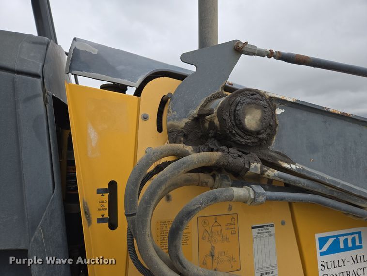 image for item EC0920 2011 John Deere 710J backhoe