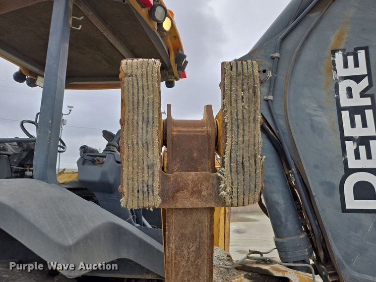 image for item EC0920 2011 John Deere 710J backhoe