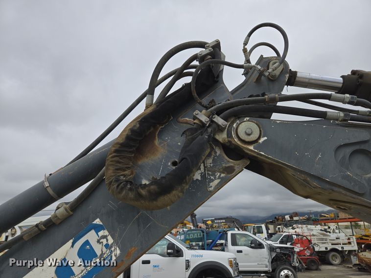 image for item EC0920 2011 John Deere 710J backhoe