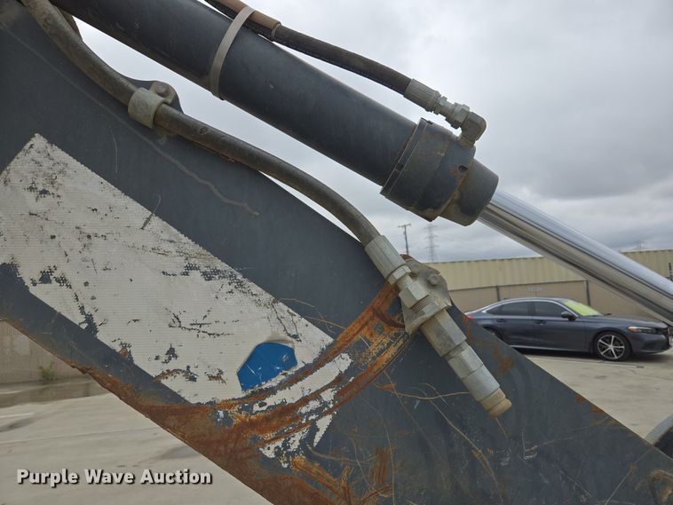 image for item EC0920 2011 John Deere 710J backhoe