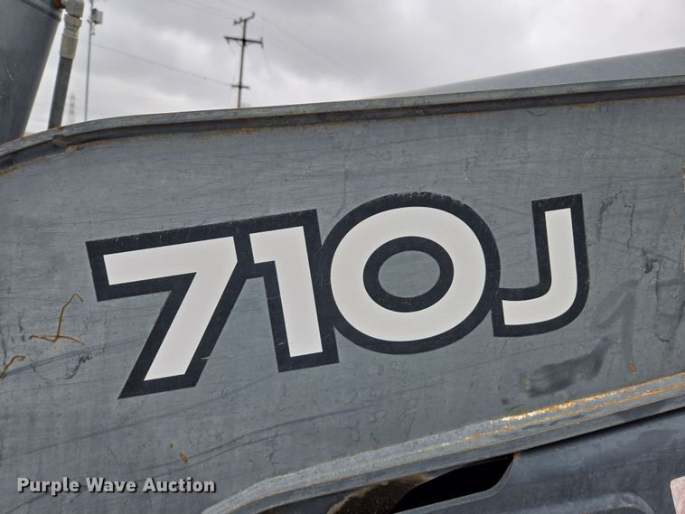 image for item EC0920 2011 John Deere 710J backhoe