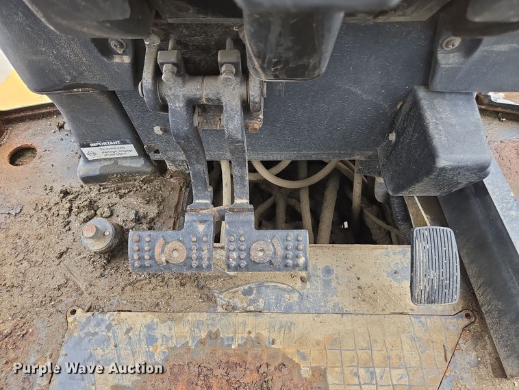 image for item EC0920 2011 John Deere 710J backhoe