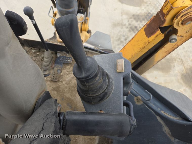 image for item EC0920 2011 John Deere 710J backhoe