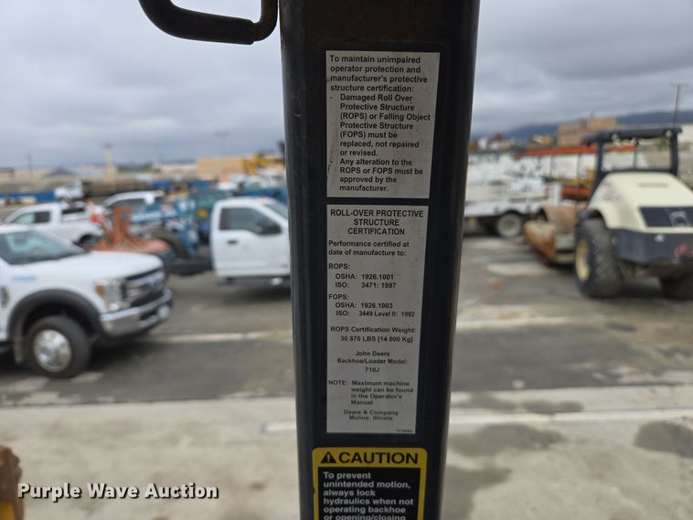 image for item EC0920 2011 John Deere 710J backhoe