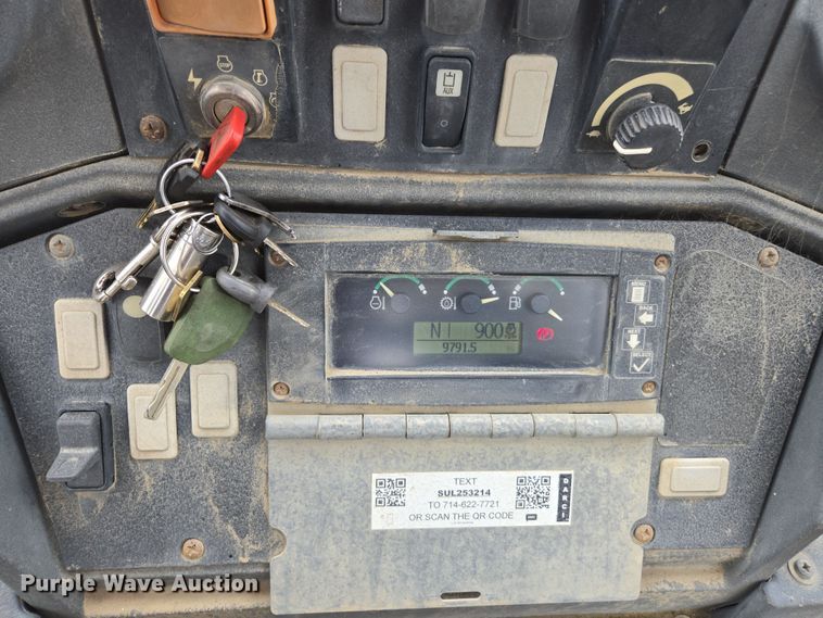 image for item EC0920 2011 John Deere 710J backhoe