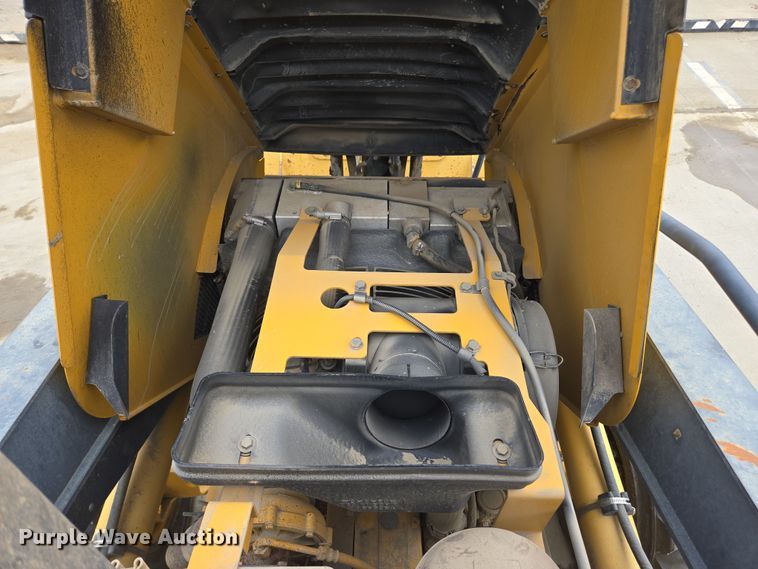 image for item EC0920 2011 John Deere 710J backhoe