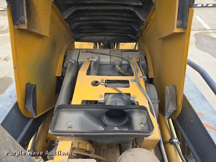 image for item EC0920 2011 John Deere 710J backhoe